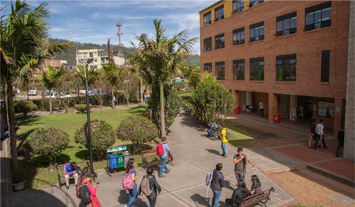 Imagen Fachada Extensión Facatativá