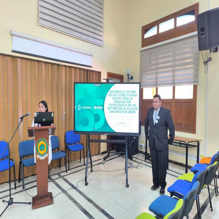 Fotografía de estudiantes de la Universidad de Cundinamarca