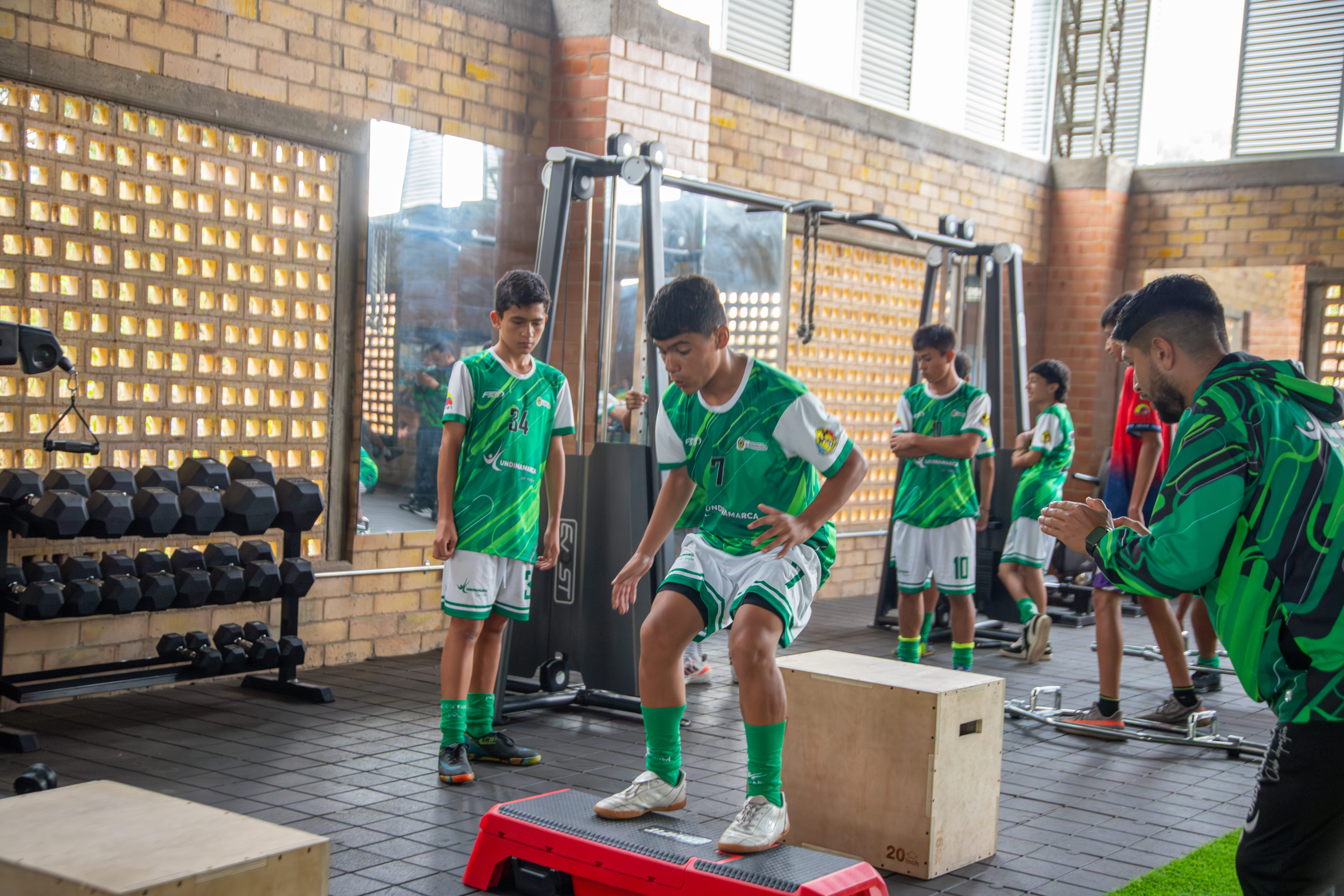 entrenamiento en gimnasio 