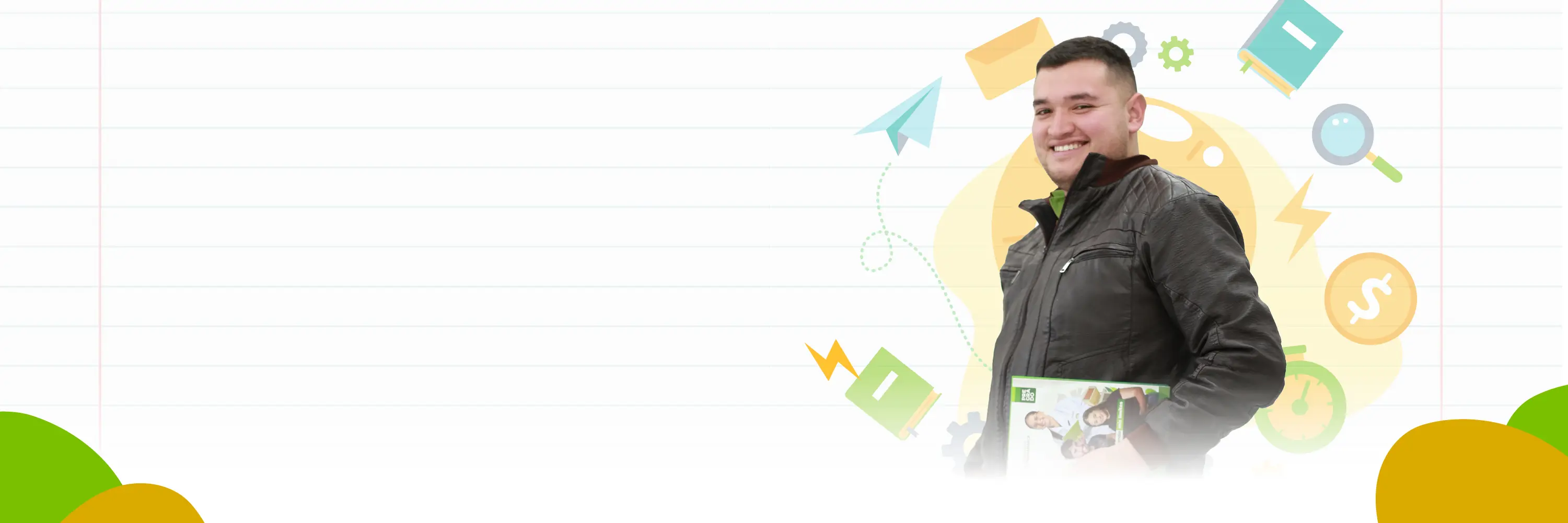 Hombre administrativo sonriendo