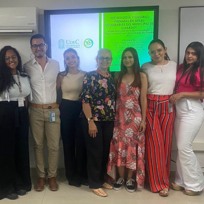 Estudiantes crean App para madres gestantes