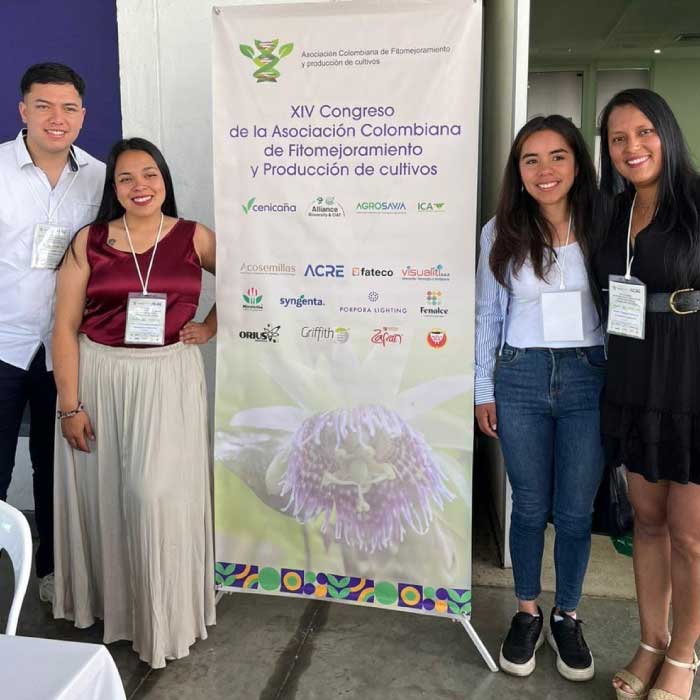 Estudiantes de Ingeniería Agronómica UCundinamarca ganadores Congreso Fitomejoramiento 2025