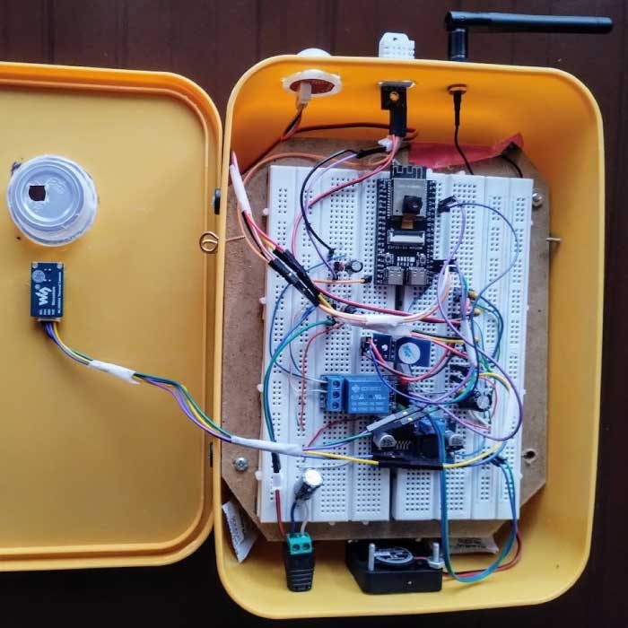 Fotografía de circuito de Arduino