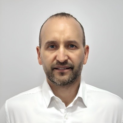 Elvis Yonjan Cortés García