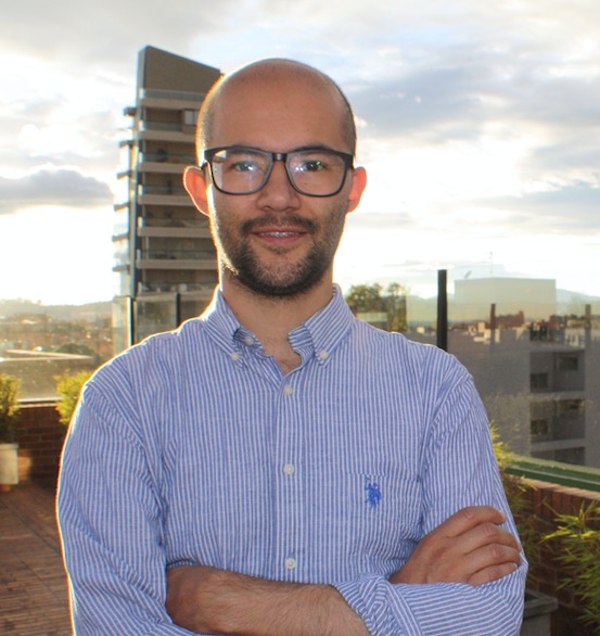 Oscar López